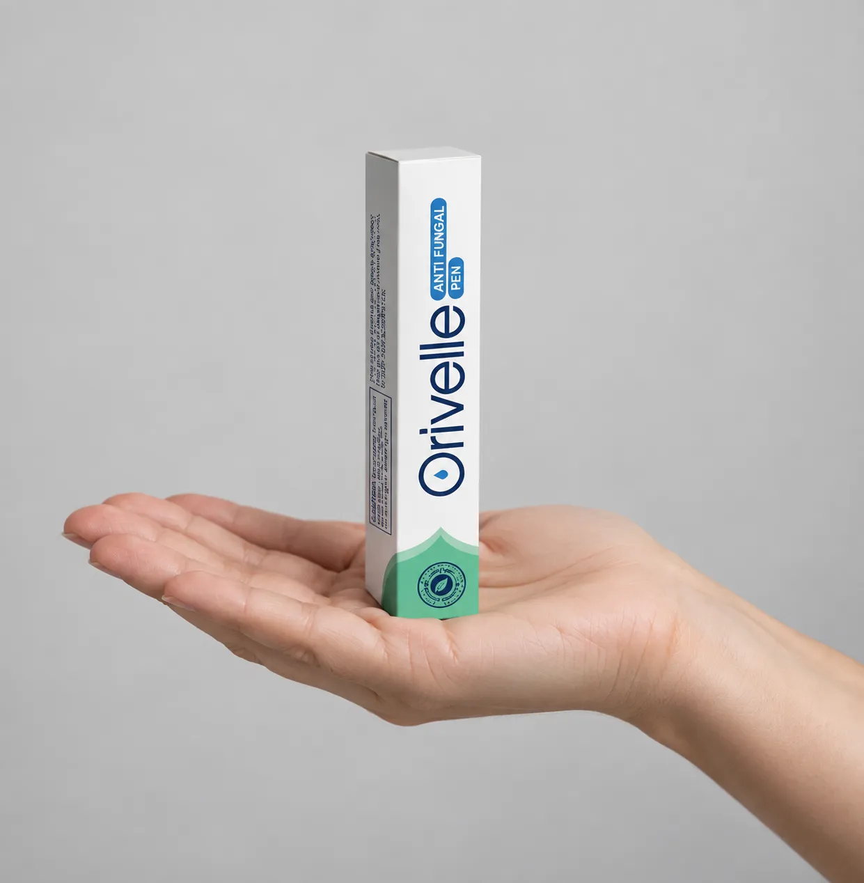 ORIVELLE — the package held in a hand